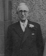 http://www.lofnes.co.uk/traceys/grandatracey.jpg