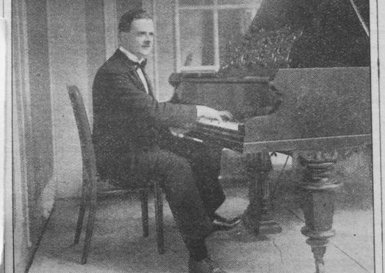 Sibbald Tracy