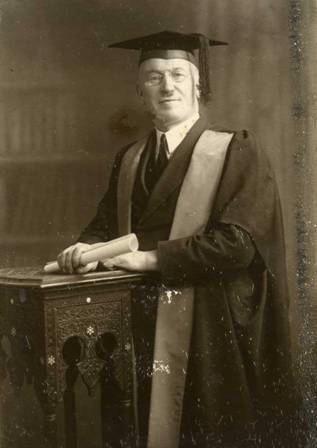 Dr-R_-Treacy.jpg